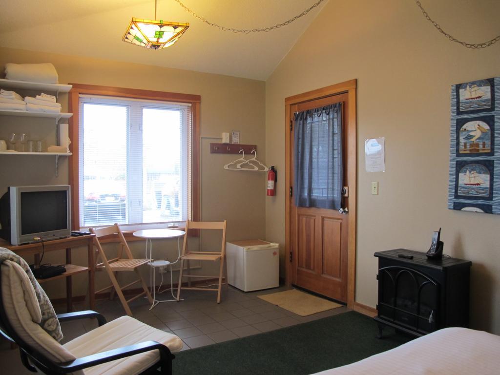 كانون بيتش Harrison Street Inn الغرفة الصورة