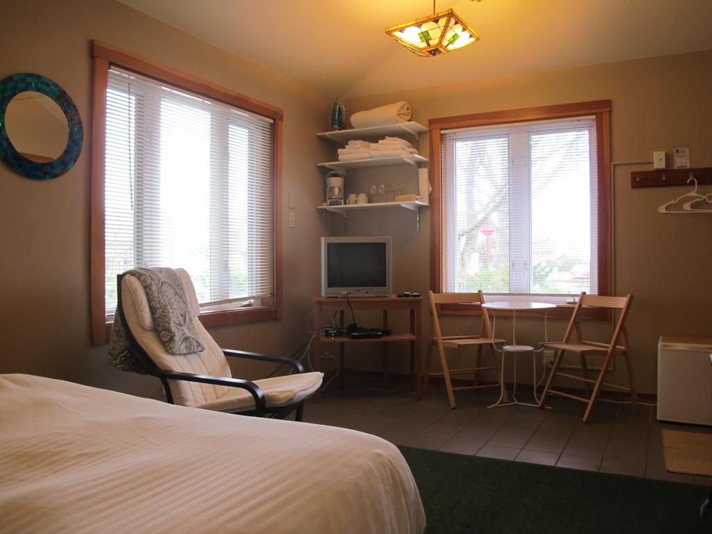 كانون بيتش Harrison Street Inn الغرفة الصورة