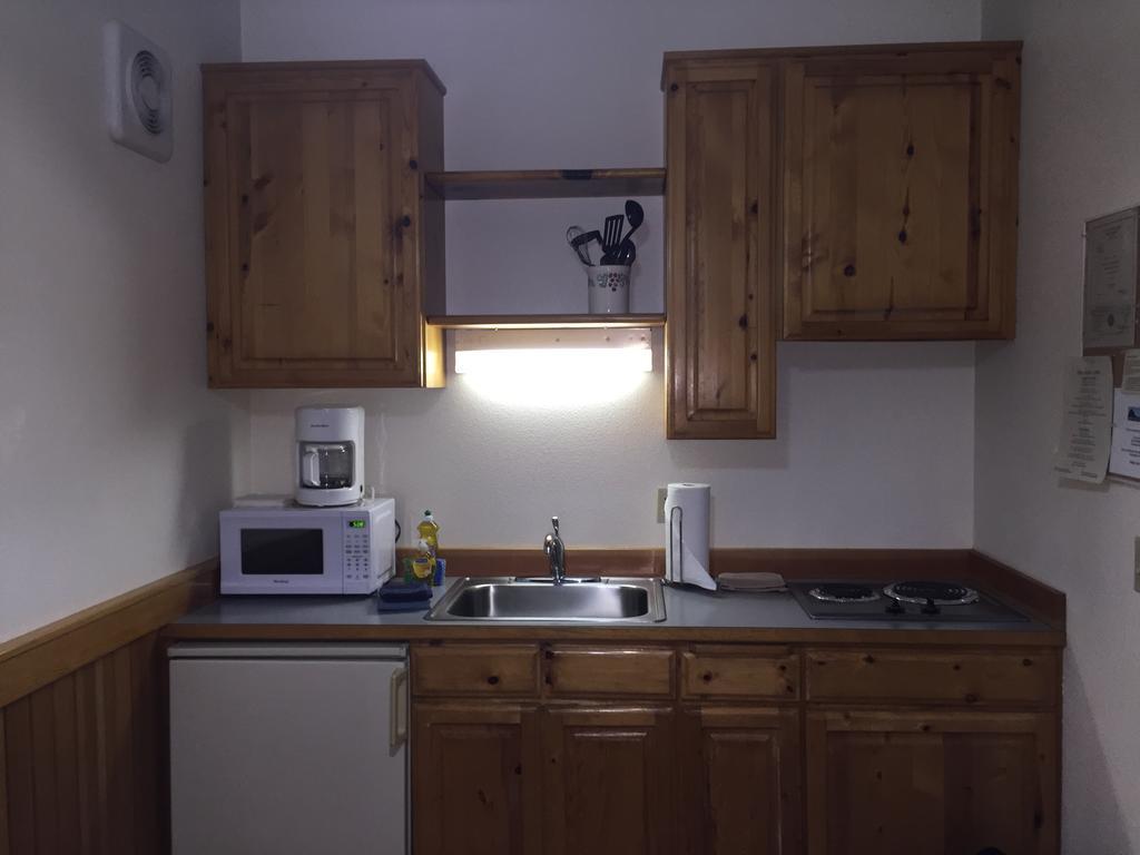 كانون بيتش Harrison Street Inn الغرفة الصورة